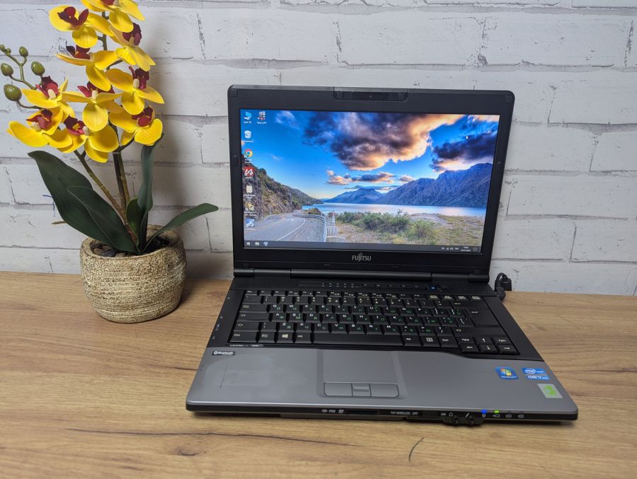 Уцінка! Ноутбук Б/В Fujitsu S782, Intel Core i7-3520M, DDR3 8 GB, SSD 128GB, 13.3" HD