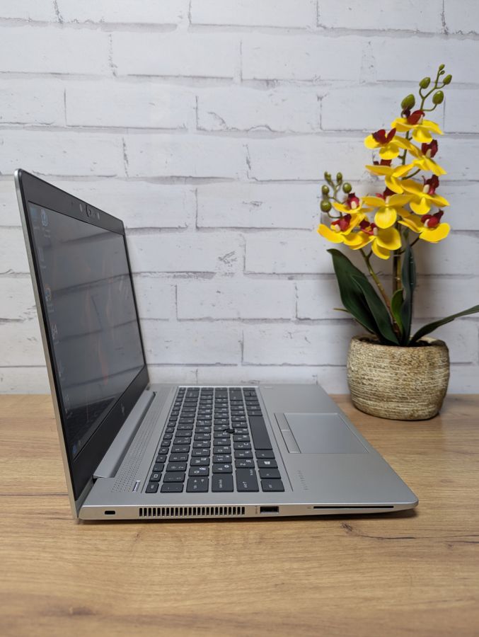 Ноутбук Б/В HP 745 G6, AMD Ryzen 5 Pro Mobile 3500U, DDR3 16 GB, SSD 256GB, AMD Radeon Vega, 14" Full HD Сенсор