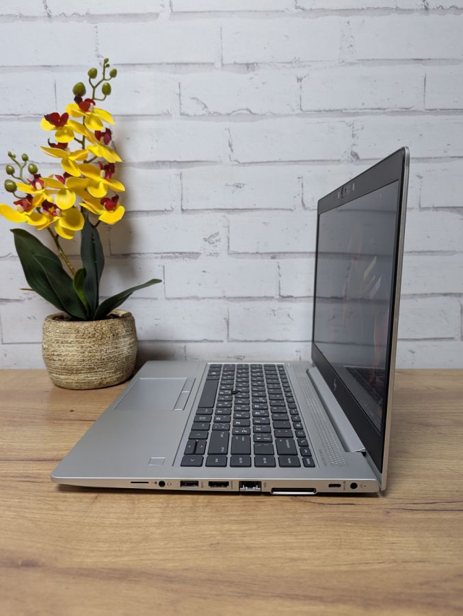 Ноутбук Б/В HP 745 G6, AMD Ryzen 5 Pro Mobile 3500U, DDR3 16 GB, SSD 256GB, AMD Radeon Vega, 14" Full HD Сенсор