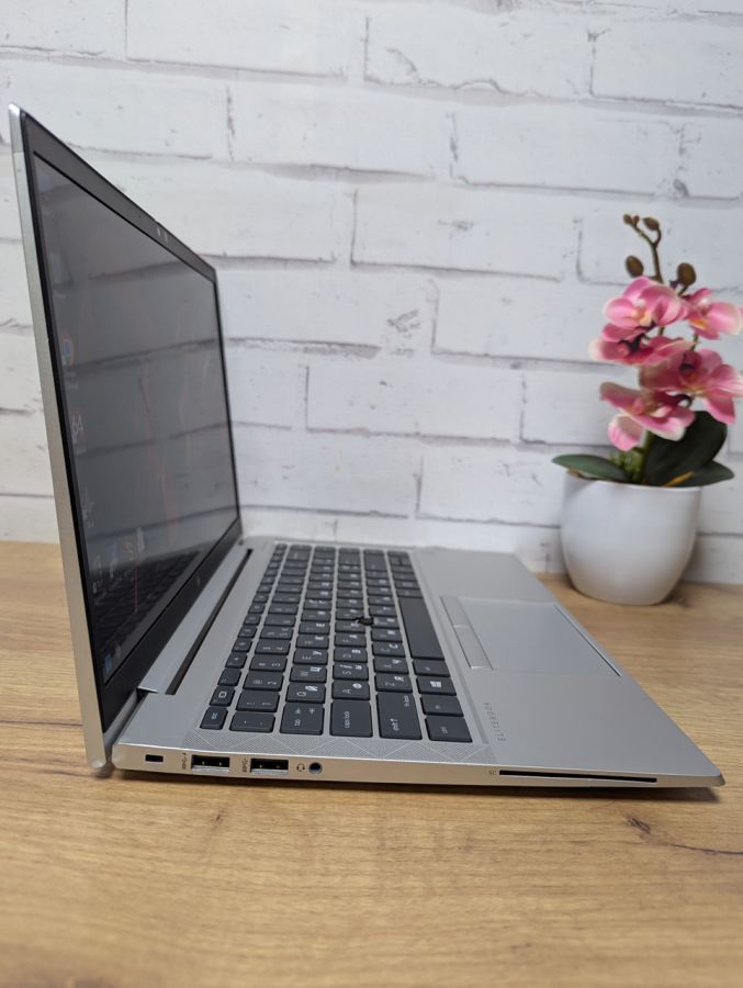 Уцінка! Ноутбук Б/В HP EliteBook 845 G7, AMD Ryzen 5 PRO, DDR4 16 GB, SSD 256GB, AMD Radeon Graphics, 14" Full HD Сенсор