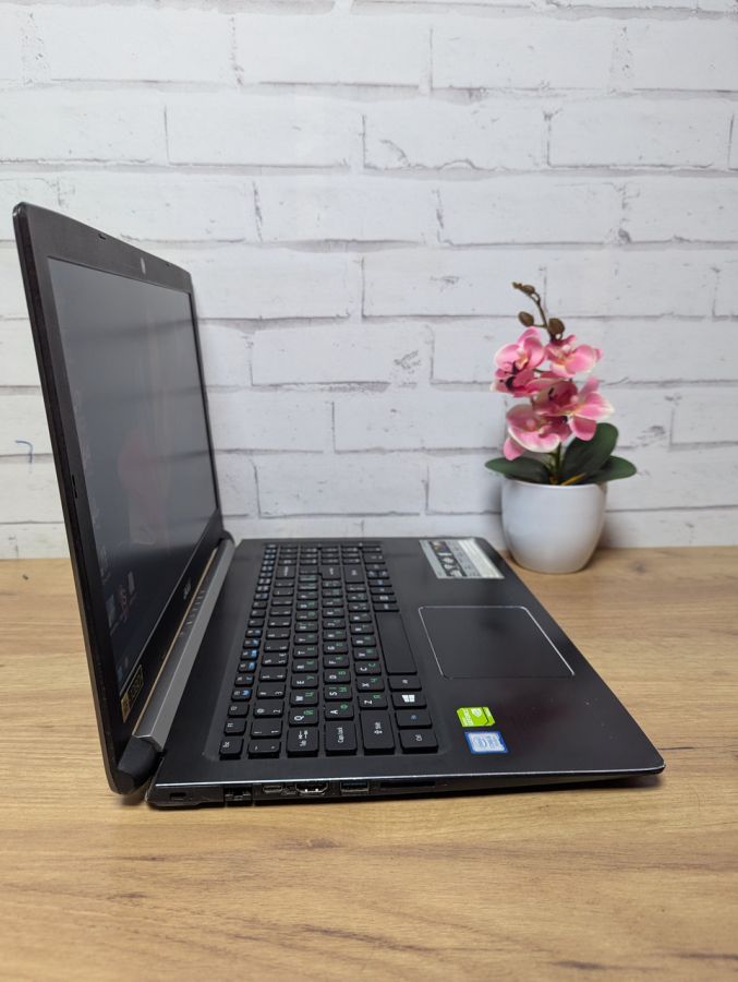 Ноутбук Б/В Acer Aspire A515-51, Intel Core i5-7200U, DDR4 16 GB, SSD 128GB, NVIDIA GeForse 940MX 2Gb, 15.6"