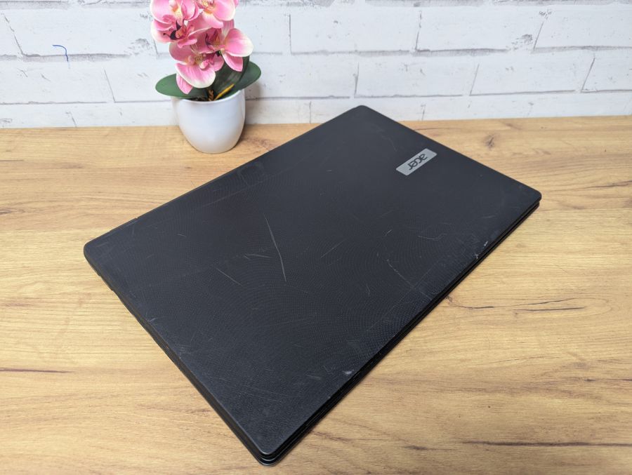 Ноутбук Б/В Acer Aspire E17, Intel Celeron N2940, DDR3 8GB, SSD 128GB, 17" HD