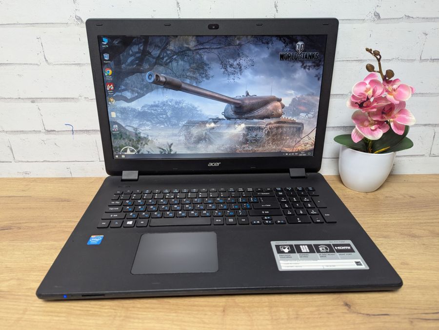 Ноутбук Б/В Acer Aspire E17, Intel Celeron N2940, DDR3 8GB, SSD 128GB, 17" HD