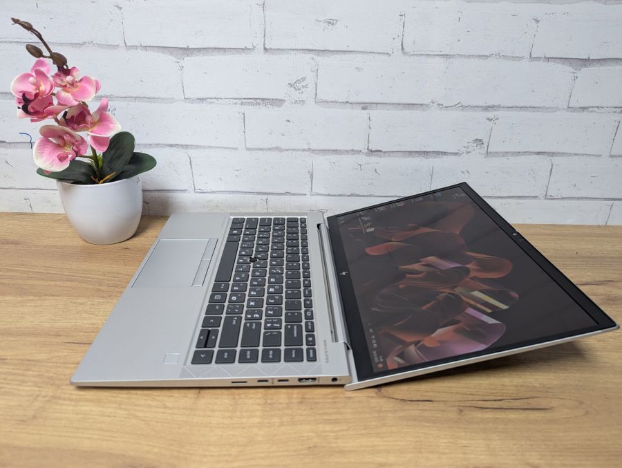 Уцінка! Ноутбук Б/В HP EliteBook 845 G7, AMD Ryzen 5 PRO, DDR4 16 GB, SSD 256GB, AMD Radeon Graphics, 14" Full HD Сенсор