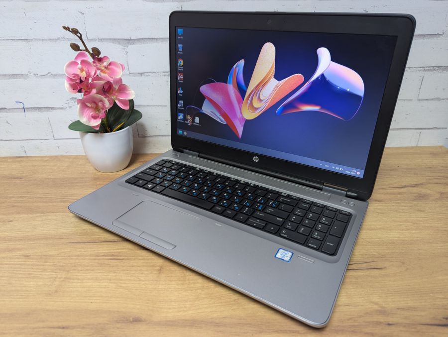 Уцінка! Ноутбук Б/В HP ProBook 650 G2, Intel Core i5-6300U, DDR4 8 GB, SSD 128GB, 15.6" Full HD