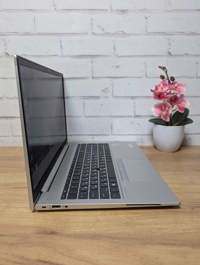 Уцінка! Ноутбук Б/В HP EliteBook 850 G7, Intel Core i5-10310U, DDR3 16 GB, SSD 256GB, 15.6" Full HD