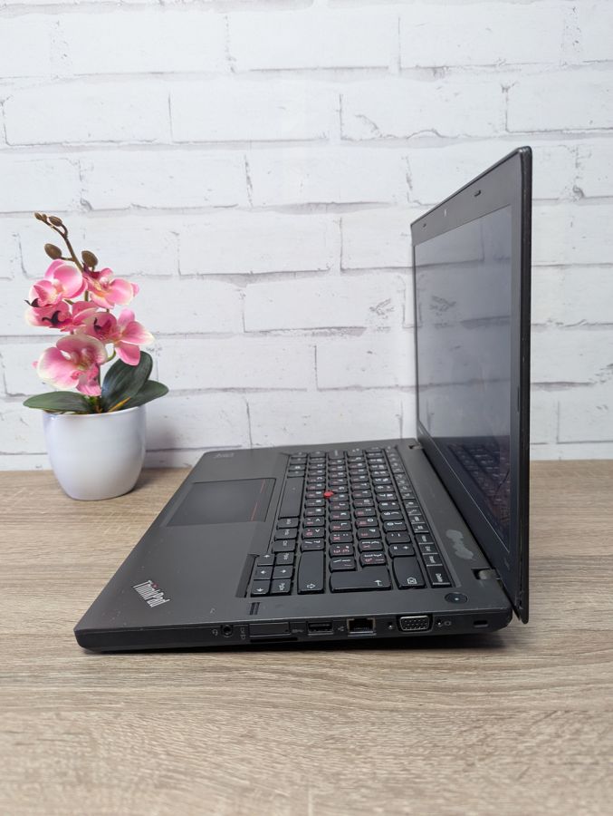Уцінка! Ноутбук Б/В Lenovo ThinkPad T440, Intel Core i5-4210U, DDR3 8 GB, SSD 128GB, 14" HD