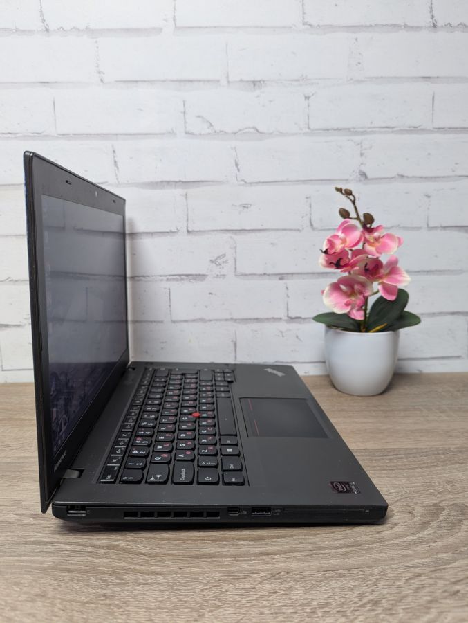 Уцінка! Ноутбук Б/В Lenovo ThinkPad T440, Intel Core i5-4210U, DDR3 8 GB, SSD 128GB, 14" HD