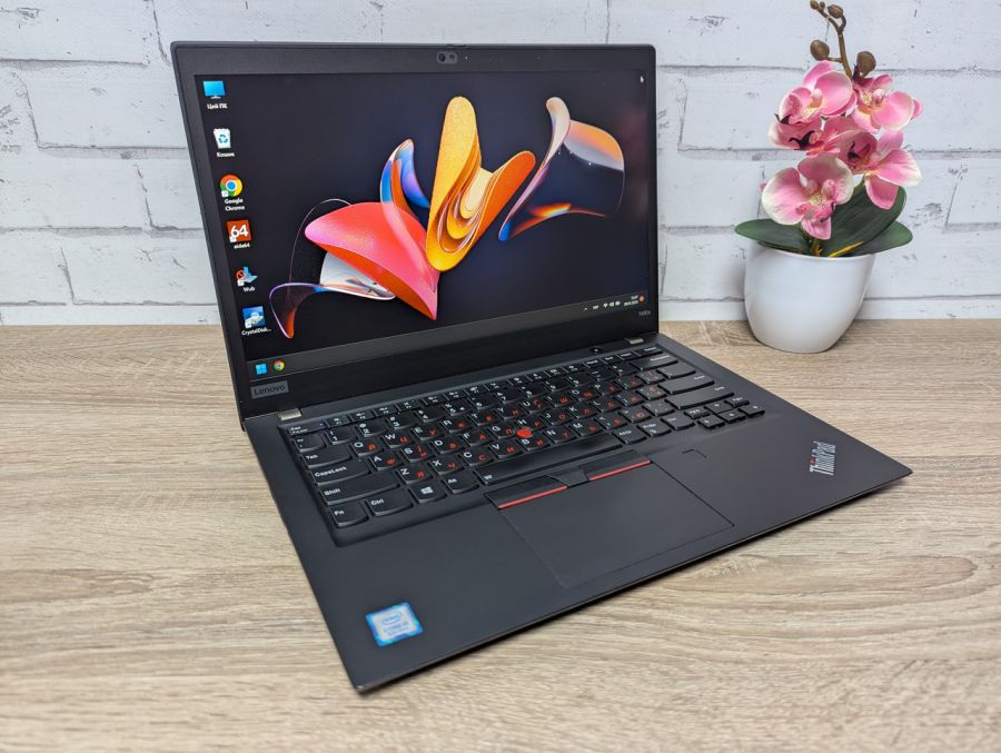 Ноутбук Б/В Lenovo ThinkPad T490S, Intel Core i5-8265U, DDR3 8 GB, SSD 256GB, 14" Full HD Сенсор