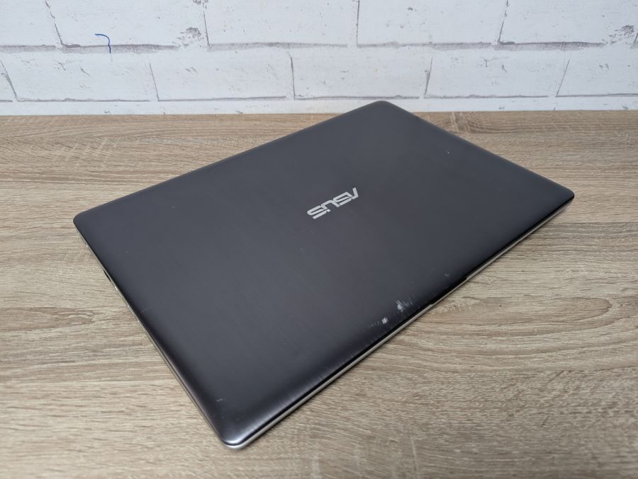 Ноутбук Б/В ASUS R553L, Intel Core i3-4030U, DDR3 8GB, SSD 128GB, 15.6" HD
