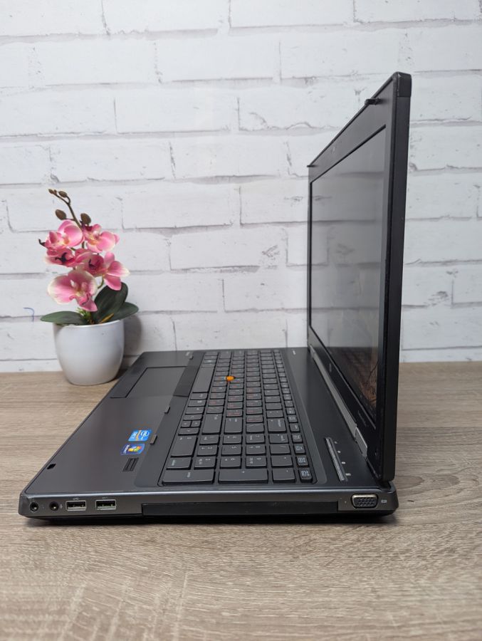 Уцінка! Ноутбук Б/В HP EliteBook 8560W, Intel Core i7-3610QM, DDR3 16 GB, SSD 256GB, NVIDIA Quadro K1000M 2Gb, 15.6" Full HD