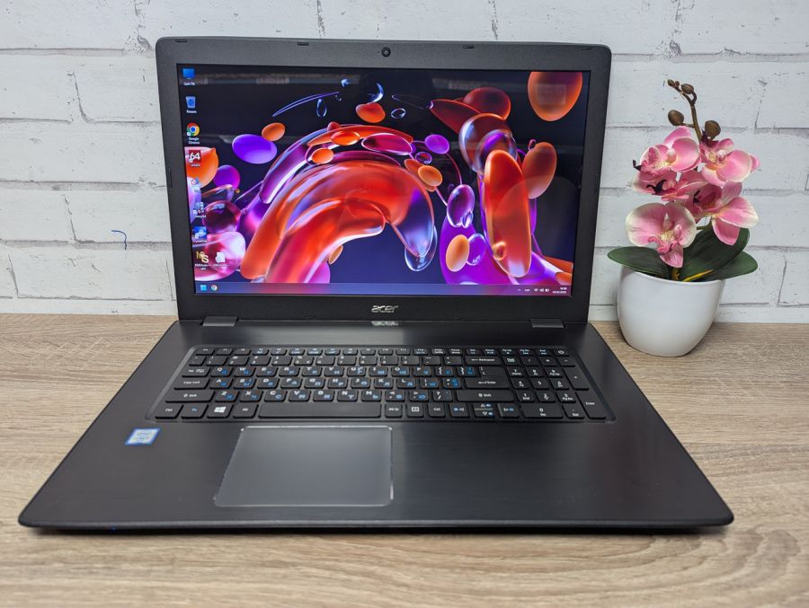 Ноутбук Б/В Acer Aspire E5-774, Intel Core i3-6100U, DDR4 8 GB, SSD 128GB + HDD 1TB, 17" (1600x900x60Hz)