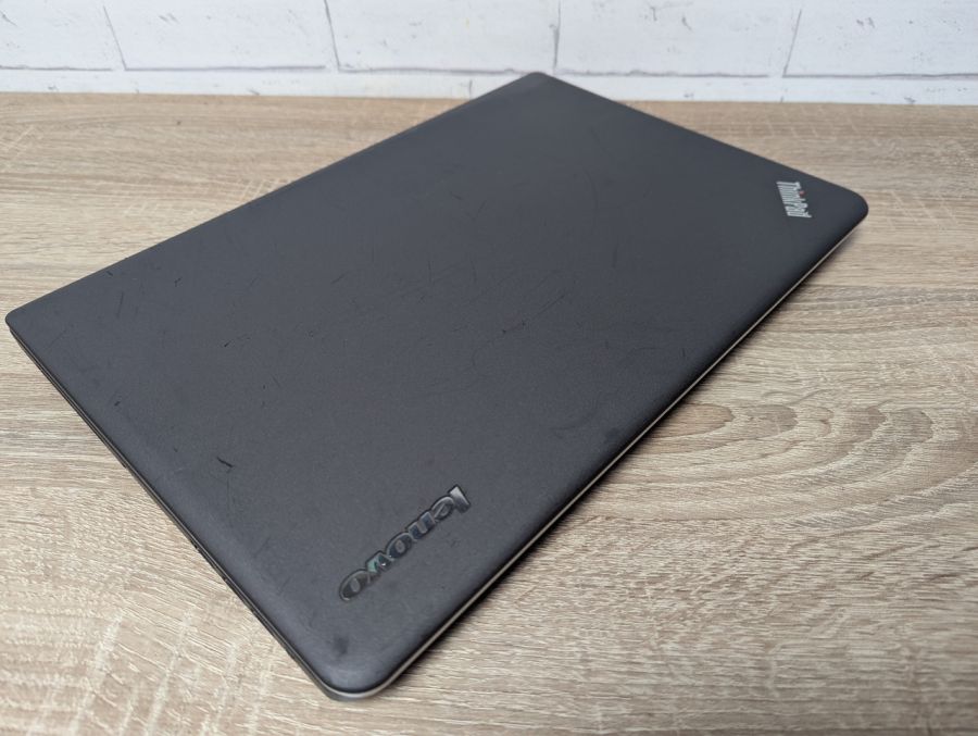 Уцінка! Ноутбук Б/В Lenovo ThinkPad E540, Intel Core i3-4000M, DDR3 8 GB, SSD 128GB, 15.6" HD