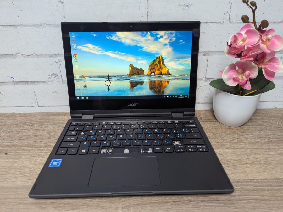 Уцінка! Ноутбук Б/В Acer Travel Mate B118, Intel Celeron N4100, DDR3 4 GB, SSD 60GB, 12" Full HD