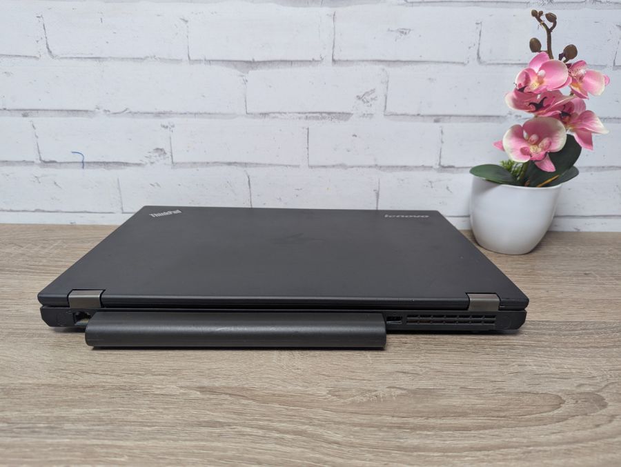 Ноутбук Б/В Lenovo ThinkPad W541, Intel Core i7-4710MQ, DDR3 8 GB, SSD 128GB, 15.6" Full HD