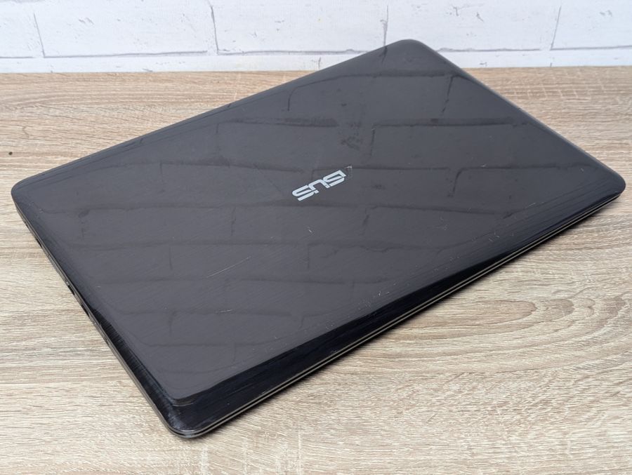 Ноутбук Б/В ASUS X756U, Intel Core i5-7200U, DDR3 8 GB, SSD 128GB, 17.3" (1600x900x60Hz)