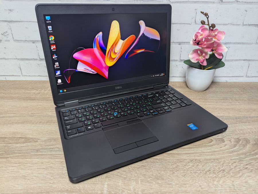 Ноутбук Б/В Dell Latitude E5550, Intel Core i7-5600U, DDR3 16 GB, SSD 360GB, NVIDIA GeForse 840M 2Gb, 15.6" Full HD