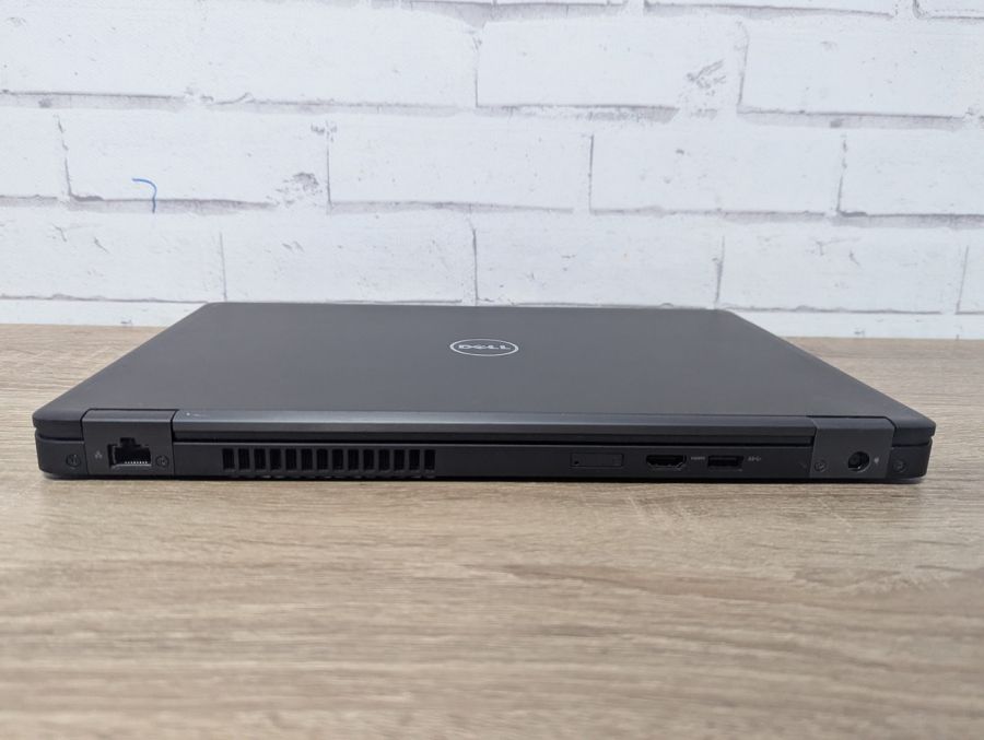 Ноутбук Б/В Dell Latitude 5480, Intel Core i5-6300U, DDR4 8 GB, SSD 256GB, 14" Full HD