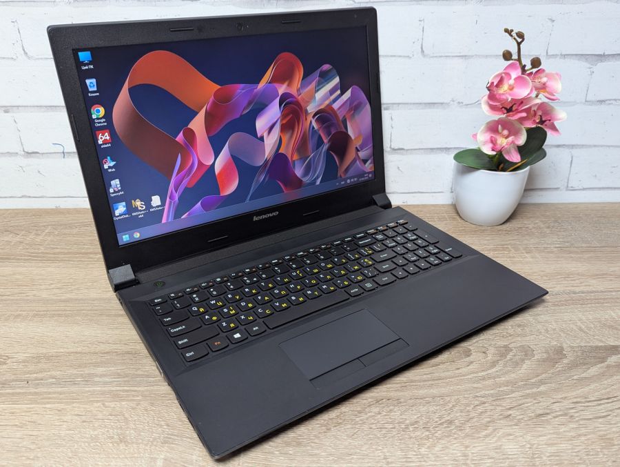 Ноутбук Б/В Lenovo B50-30, Intel Celeron N2840, DDR3 8 GB, SSD 256GB, 15.6" HD