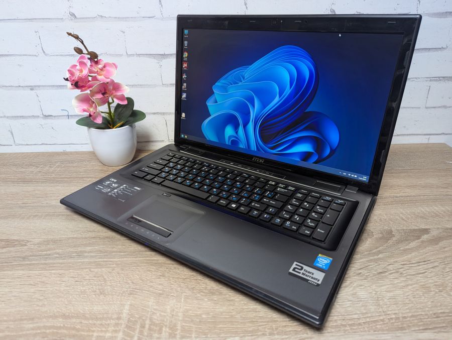 Уцінка! Ноутбук Б/В MSI CR70, Intel Core i3-4000M, DDR3 8 GB, SSD 128GB, 17" Full HD