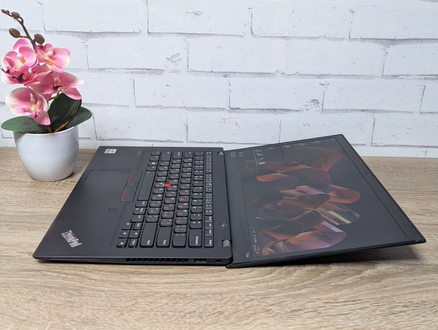 Ноутбук Б/В Lenovo ThinkPad T14S, Intel Core i5-10210U, DDR3 8 GB, SSD 256GB, 14" Full HD