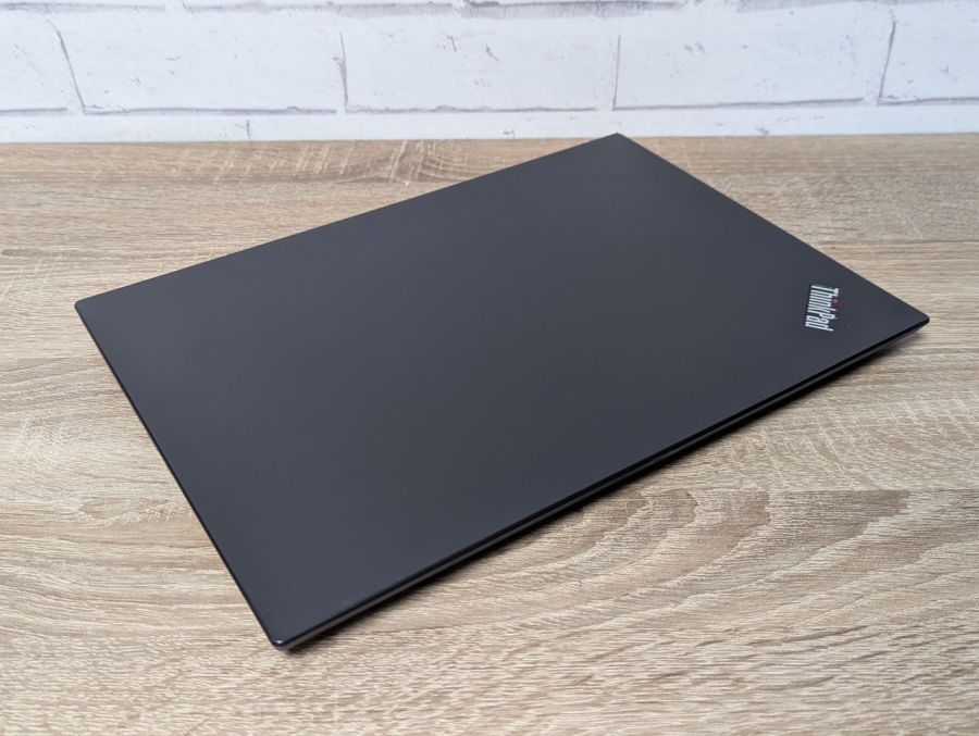 Ноутбук Б/В Lenovo ThinkPad T14S, Intel Core i5-10210U, DDR3 8 GB, SSD 256GB, 14" Full HD