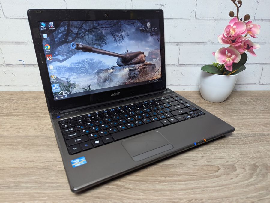 Уцінка! Ноутбук Б/В Acer Aspire 3750, Intel Core i3-2310M, DDR3 8 GB, SSD 128GB, 13.3" HD