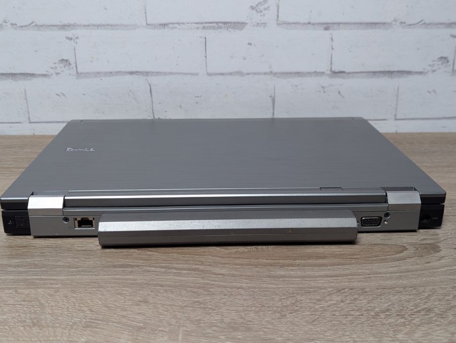 Ноутбук Б/В Dell Latitude E6510, Intel Core i5-540M, DDR3 8 GB, SSD 128GB, 15.6" (1600x900x60Hz)