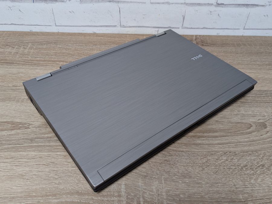 Ноутбук Б/В Dell Latitude E6510, Intel Pentium P6100, DDR3 4 GB, SSD 128GB, 15.6" (1600x900x60Hz)
