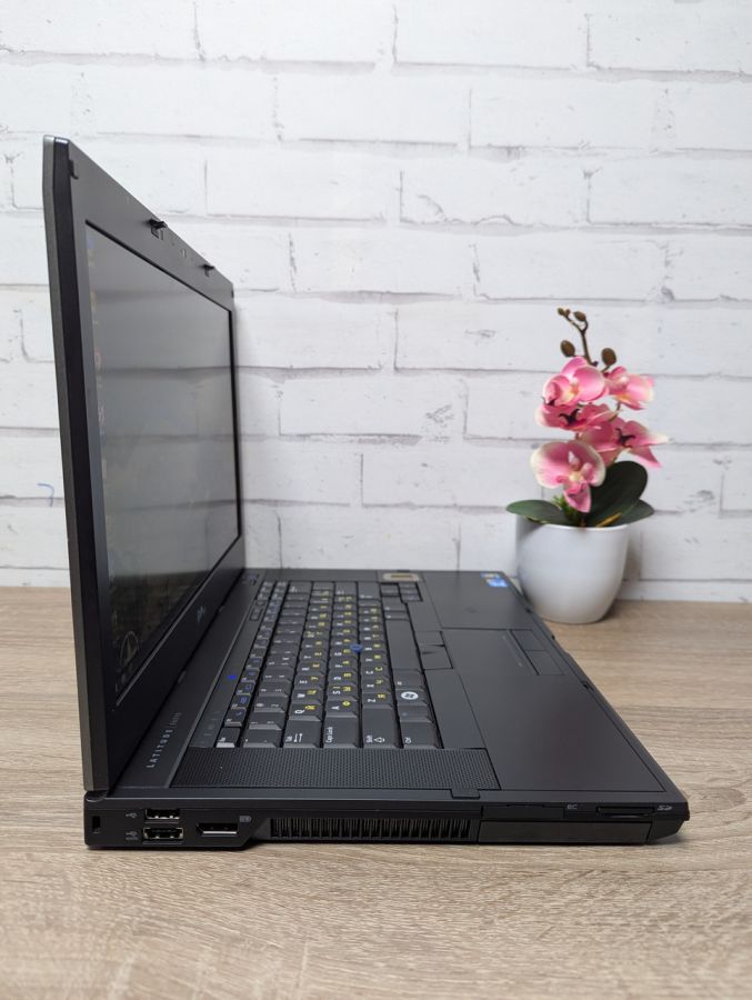 Ноутбук Б/В Dell Latitude E6510, Intel Pentium P6100, DDR3 4 GB, SSD 128GB, 15.6" (1600x900x60Hz)