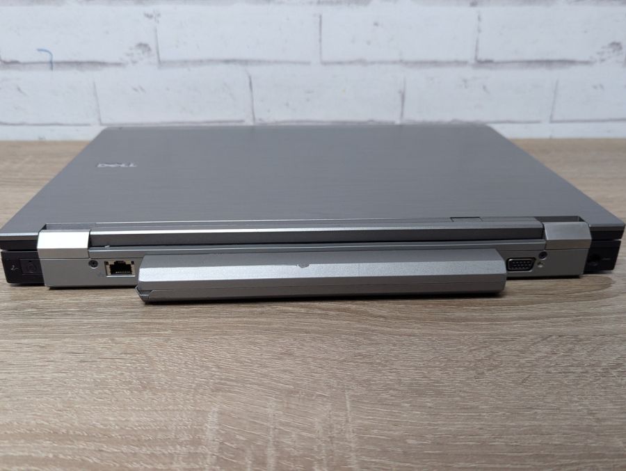 Ноутбук Б/В Dell Latitude E6510, Intel Pentium P6100, DDR3 4 GB, SSD 128GB, 15.6" (1600x900x60Hz)