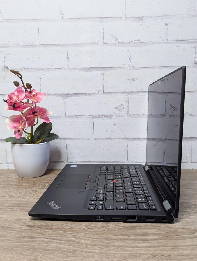 Уцінка! Ноутбук Б/В Lenovo ThinkPad X390 Yoga, Intel Core i5-8265U, DDR3, SSD 256GB, 13" Full HD Сенсор