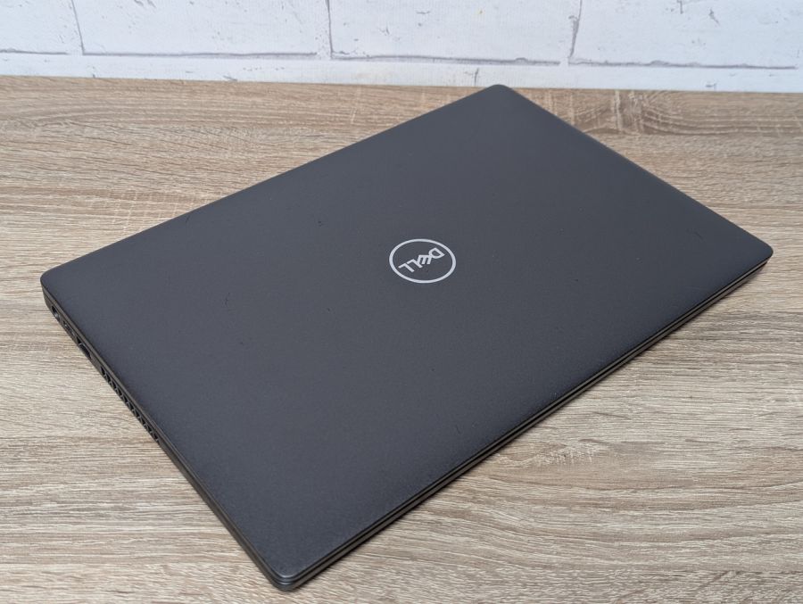 Уцінка! Ноутбук Б/В Dell Latitude 5400, Intel Core i5-8665U, DDR4 8 GB, SSD 256GB, 14" Full HD Сенсор