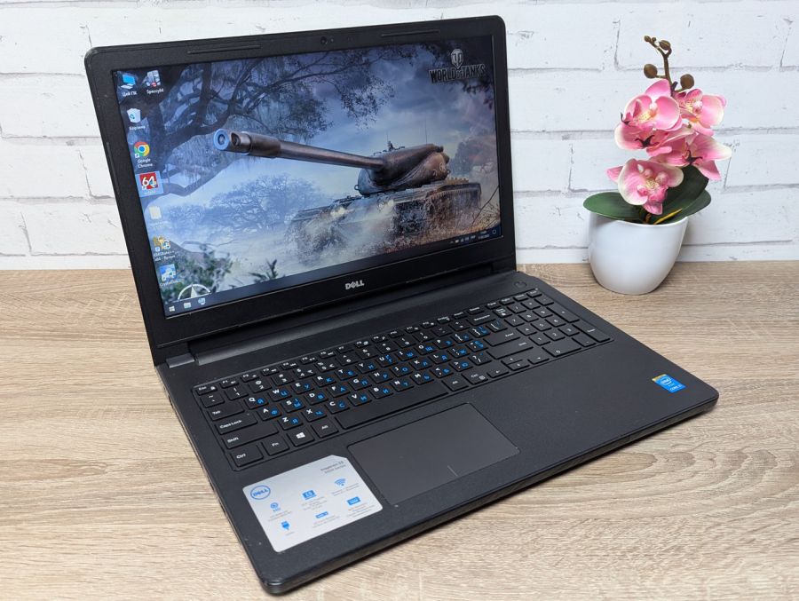 Уцінка! Ноутбук Б/В Dell Inspiron 15, Intel Core i3-5005U, DDR3 8 GB, SSD 128GB, 15.6" HD