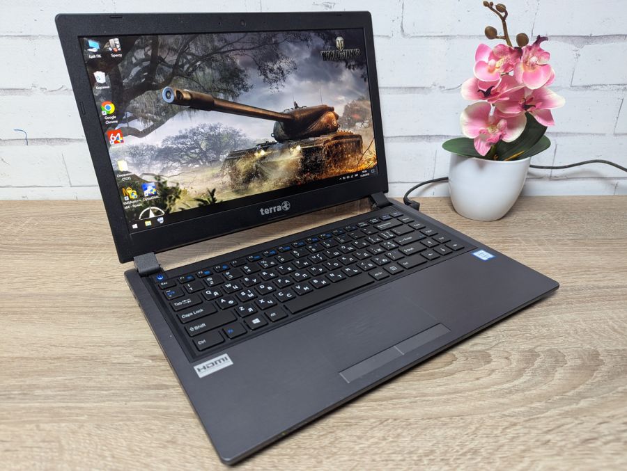 Уцінка! Ноутбук Б/В Terra Mobile 1451, Intel Core i3-5020U, DDR3 8 GB, SSD 128GB, 14" Full HD