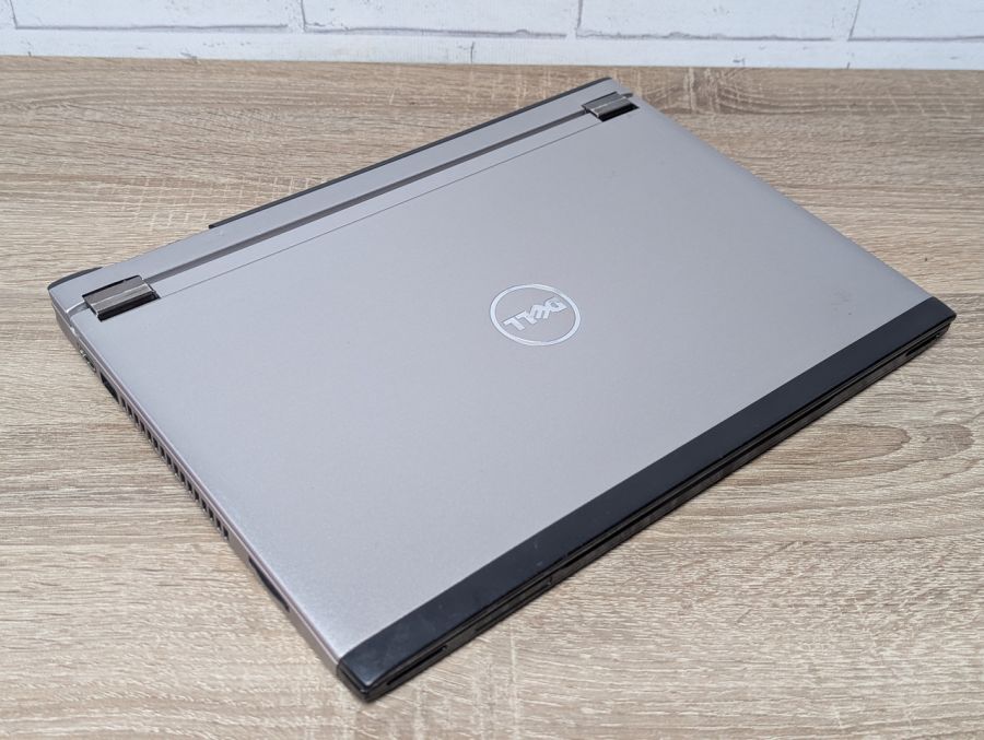 Уцінка! Ноутбук Б/В Dell Vostro V131, Intel Core i5-2430M, DDR3 8 GB, SSD 128GB, 13.3" HD