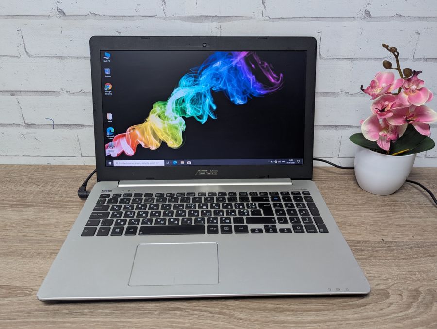 Уцінка! Ноутбук Б/В ASUS A551L, Intel Core i5-4200U, DDR3 12 GB, SSD 128GB, NVIDIA GeForce 840M 2Gb, 15.6"