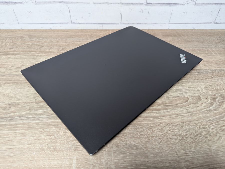Ноутбук Б/В Lenovo ThinkPad E580, Intel Core i5-8250U, DDR4 16 GB, SSD 256GB + HDD 1TB, 15.6" Full HD