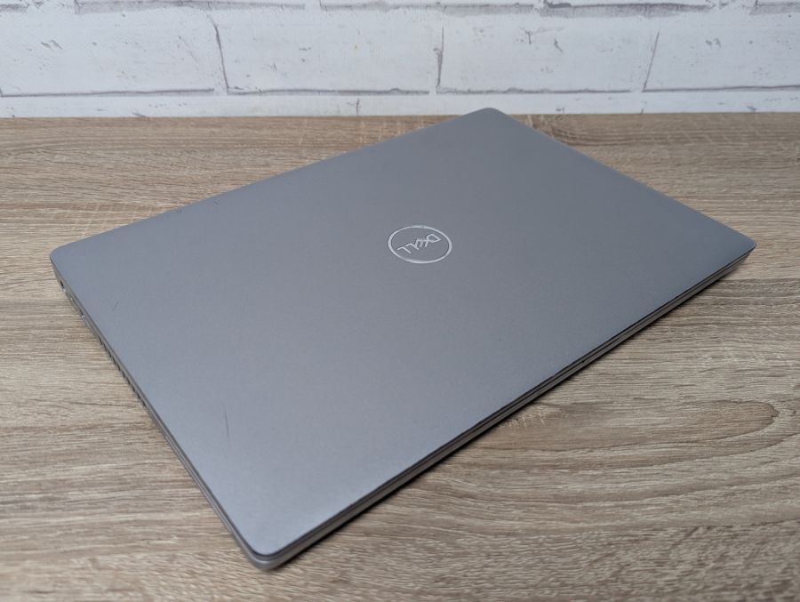 Ноутбук Б/В Dell Latitude 5411, Intel Core i5-10400H, DDR4 16 GB, SSD 256GB, 14" Full HD Сенсор
