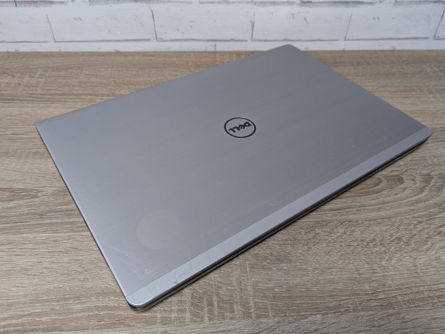 Ноутбук Б/В Dell Inspiron P26E, Intel Core i3-5005U, DDR3 8GB, SSD 180GB, 17" HD Сенсор