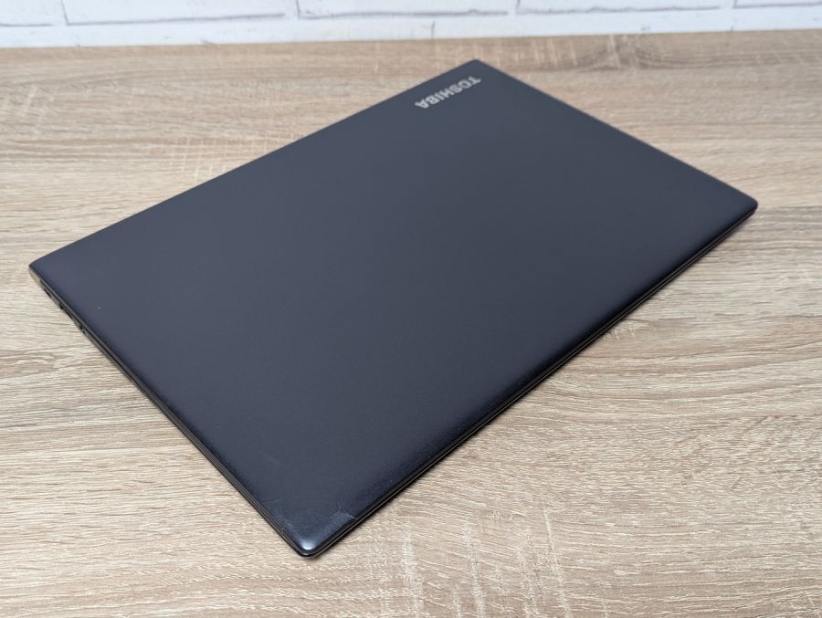 Уцінка! Ноутбук Б/В Toshiba Tecra X40-E-181, Intel Core i5-8250U, DDR4 8 GB, SSD 128GB, 14" HD