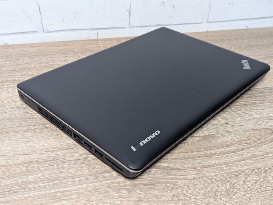 Ноутбук Б/В Lenovo ThinkPad E330, Intel Core i3-2370M, DDR3 8GB, SSD 128GB, 13" HD