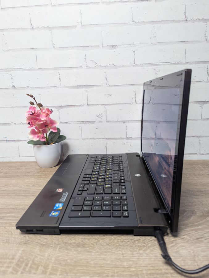 Уцінка! Ноутбук Б/В HP ProBook 4720S, Intel Core i3-350M, DDR3 8 GB, SSD 128GB, Radeon HD 4500, 17.3" HD