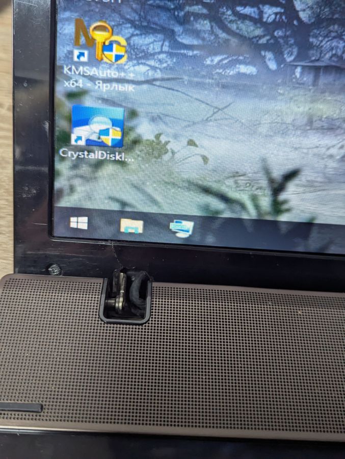 Уцінка! Ноутбук Б/В HP ProBook 4720S, Intel Core i3-350M, DDR3 8 GB, SSD 128GB, Radeon HD 4500, 17.3" HD