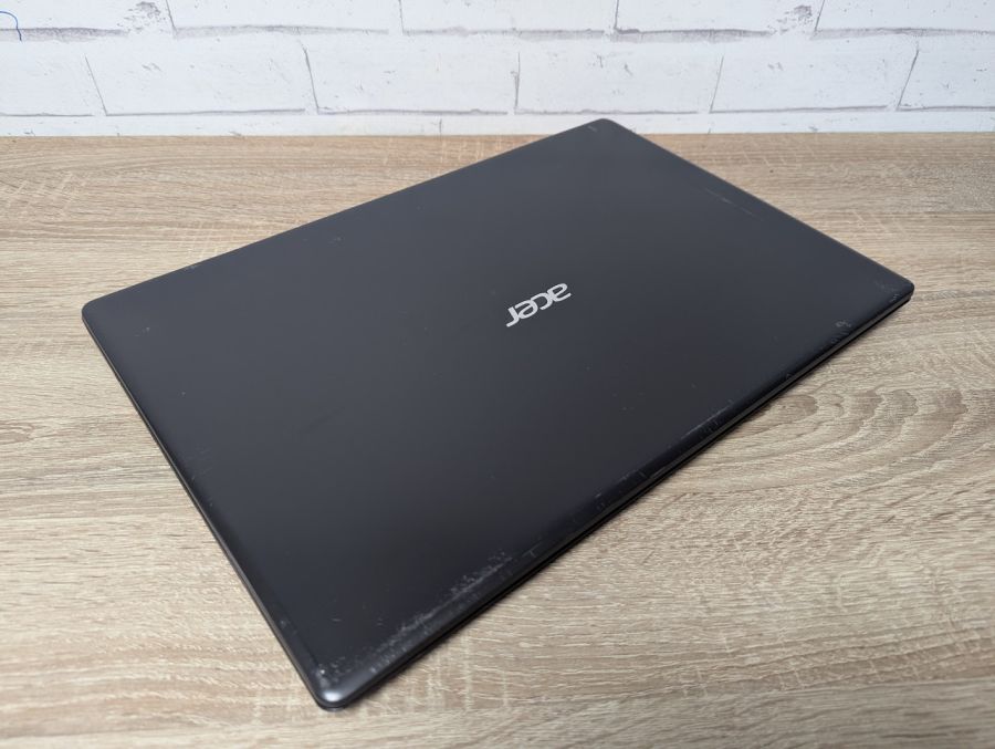Ноутбук Б/В Acer Aspire 3, Intel Core i3-10110U, DDR4 20 GB, SSD 256GB, 15.6" (1600x900x60Hz)