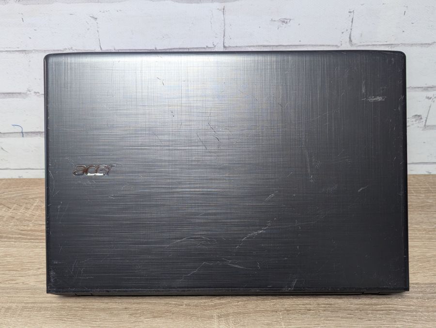 Ноутбук Б/В Acer Aspire E5-575, Intel Core i5-7200U, DDR4 8 GB, SSD 128GB + HDD 1TB, 15.6" Full HD