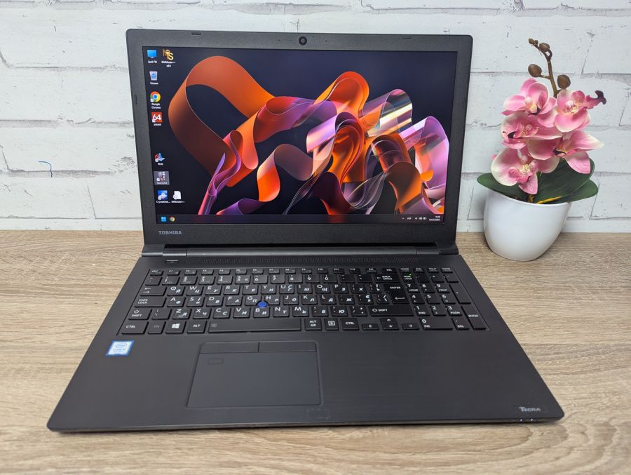 Ноутбук Б/В Toshiba Tecra A50-EC-11H, Intel Core i5-8250U, DDR4 16 GB, SSD 256GB, 15.6" Full HD
