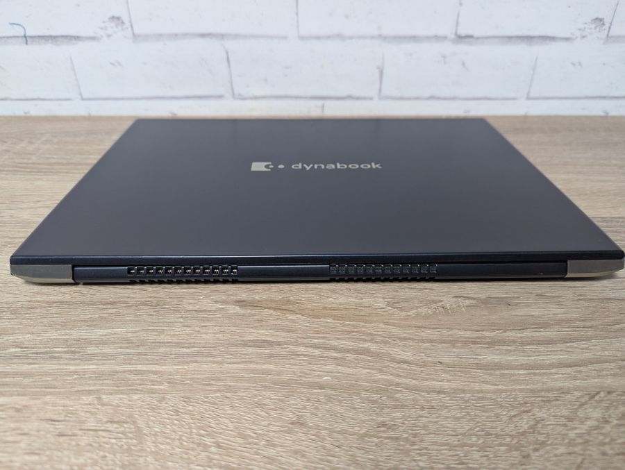 Ноутбук Б/В Dynabook Tecra X50-F-15P, Intel Core i5-8265U, DDR4 16 GB, SSD 256GB, 15.6" Full HD