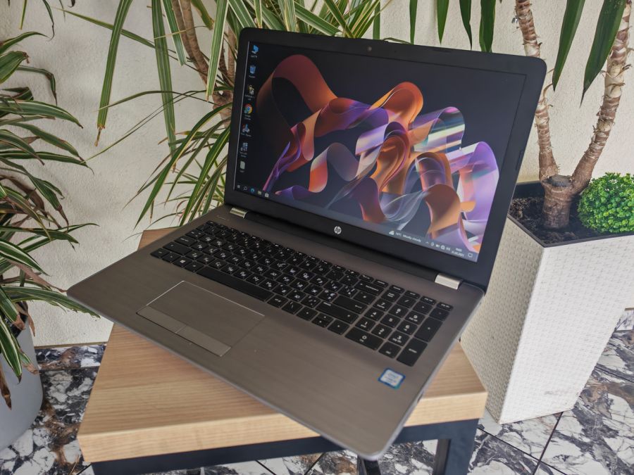 Ноутбук Б/В HP 250 G6, Intel Core i3-6006U, DDR4 8 GB, SSD 128GB, HD