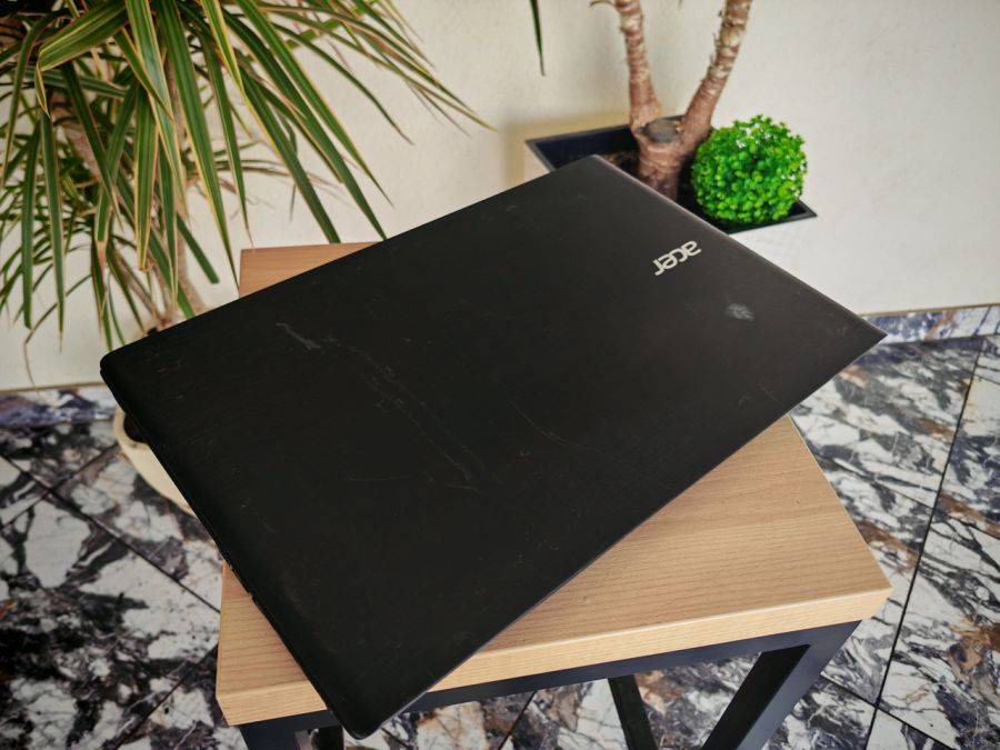 Ноутбук Б/В Acer Aspire E5-772, Intel Core i3-4005U, DDR3 8 GB, SSD 128GB, 17" Full HD
